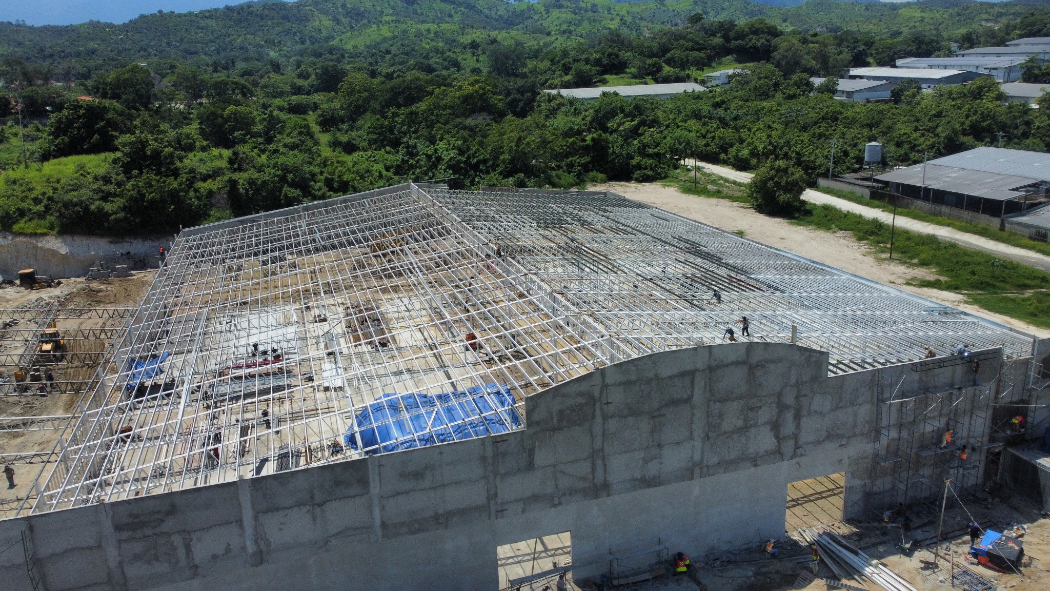 Mundial López Arellano - Montaje de estructura metálica