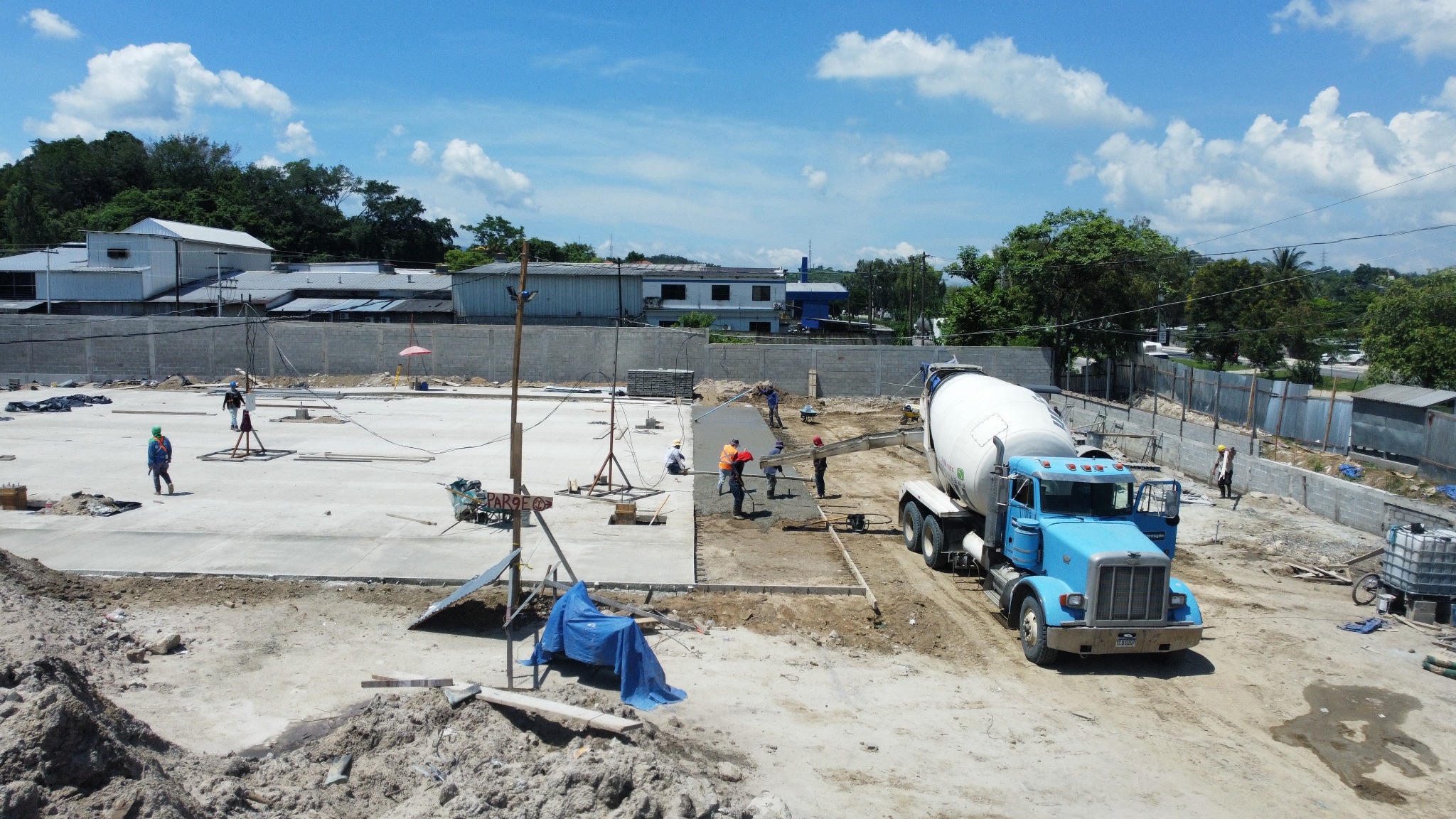 Mundial López Arellano - Ejecución de losa y obra civil