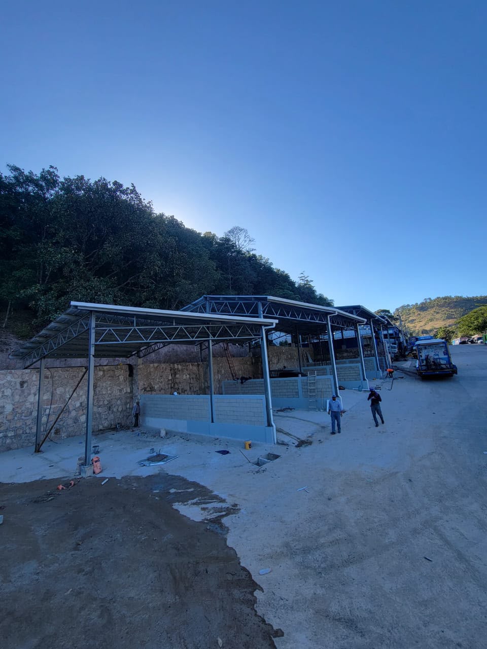 Ampliación Taller CD Aguazul - Estructura metálica y obra exterior